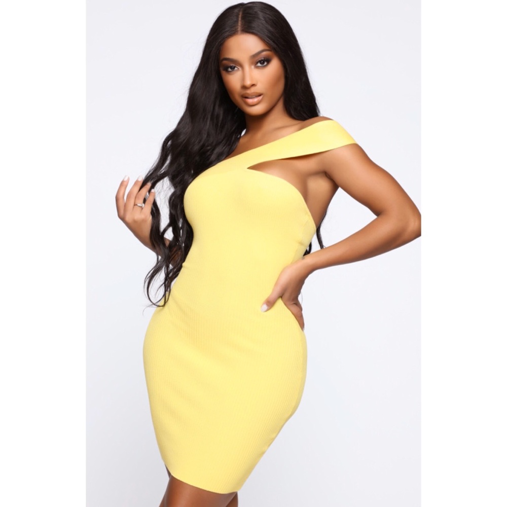 FASHION NOVA Seduce Me Mini Dress